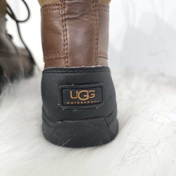 Ugg Butte Waterproof Winter Boots 4 - Picture 5 of 7